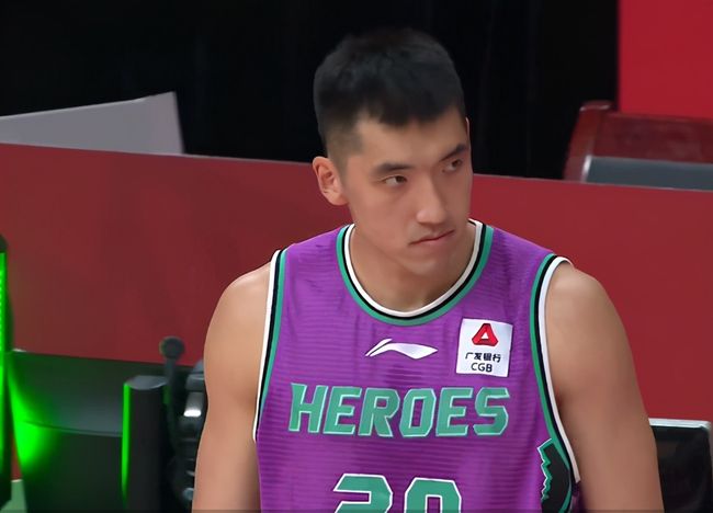 英超倒计时，山东男篮清晨止住颓势，细节引发关注，更衣室稳定，纪律约束更严格(山东男篮不开空调)-开云官方注册账号