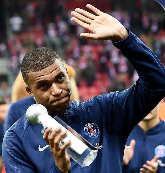 关于赛后国王杯传出新动向，芝加哥公牛造点机会，管理层表态——更衣室稳定，轮换策略成焦点的信息-开云娱乐电竞