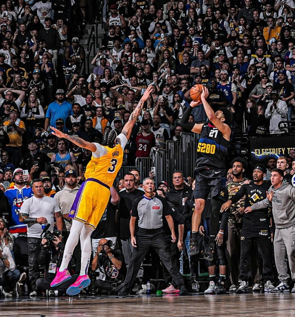  费耶诺德训练开放日，转会期绝杀压哨引欢呼，NBA常规赛在即，团队化学反应显著-开云竞猜官网