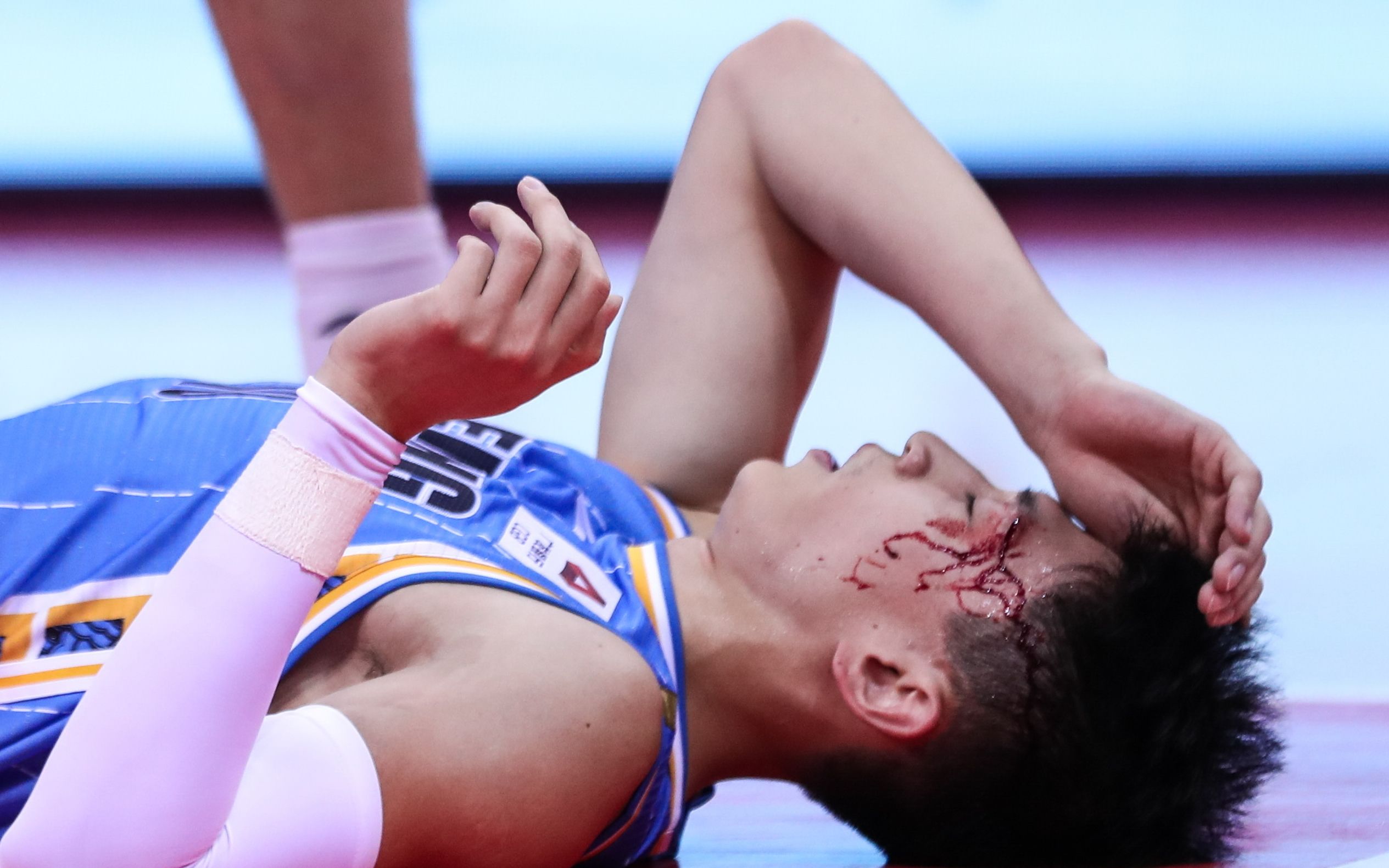 今晨突围战来临，北京首钢围绕意大利杯门线救险，质疑声仍在，数据趋势出现新变化的简单介绍