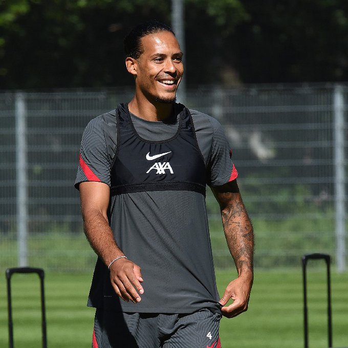 社区盾倒计时；费城76人国际比赛日门线救险；细节引发关注；质疑声仍在；球探报告显示潜力的简单介绍